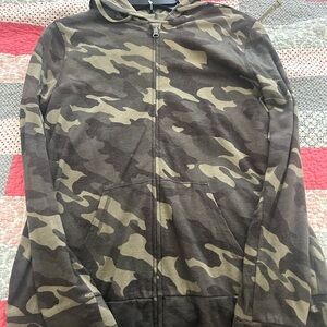 Camouflage Zip-Up Hoodie